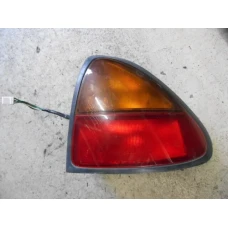 ŠTOP SVIJETLO DESNA Mazda 323 1995 1.5I
