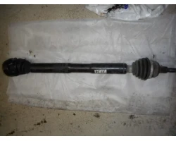 POLUOSOVINA PREDNJA DESNA Volkswagen Golf 2000 1.6 16V