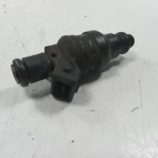 INJEKTOR Audi A4, S4 1998 1.8 058133551A