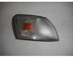 ŽMIGAVAC DESNA Toyota Carina E 1996 1.6