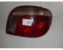 ŠTOP SVIJETLO DESNA Toyota Yaris 2000 1.0