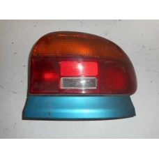 ŠTOP SVIJETLO DESNA Mazda 121 1994 