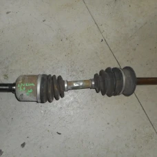POLUOSOVINA PREDNJA DESNA Kia Sportage 2002 2.0