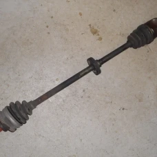 POLUOSOVINA PREDNJA DESNA Kia Carens 2004 2.0 CRDI