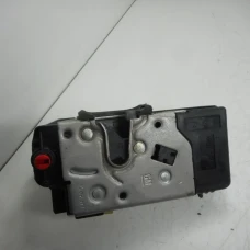MEHANIZAM ZAKLJUČAVANJA ZADAJ DESNA Opel Vectra 2003 2.2 DTI AUT.