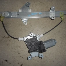 MEHANIZAM STAKLA ZADAJ LIJEVA Nissan Qashqai 2012 1.5 DCI 82701JD400