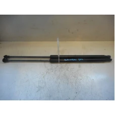 AMORTIZER PRTLJAŽNIH VRATA Nissan Qashqai 2012 1.5 DCI 90450JD01C