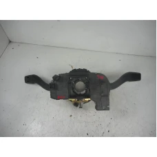 RUČICA POD VOLANOM Audi A4, S4 2004 1.9 TDI