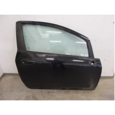 VRATA PREDNJA DESNA Fiat Grande Punto 2006 1.3 JTD VRATA PREDNJA DESNA Fiat Grande Punto 2006 1.3 JTD