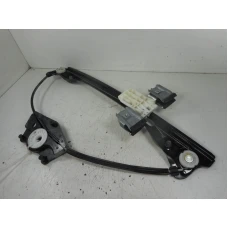 MEHANIZAM STAKLA PREDNJI DESNI Škoda Fabia 2010 1.4 5J4837462