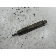 INJEKTOR Seat Cordoba 2001 1.9 038130201G