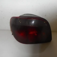 ŠTOP SVIJETLO LIJEVA Toyota Yaris 2002 1.4 D4D