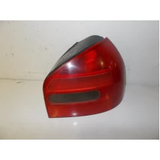 ŠTOP SVIJETLO DESNA Audi A3, S3 2004 1.6