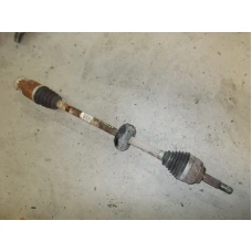 POLUOSOVINA PREDNJA DESNA Dacia Sandero 2012 1.2 16V