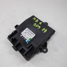 RAČUNALNIK KOMFORTNI Mercedes-Benz A-Klasse 2005 150 A1698206826 RAČUNALNIK KOMFORTNI Mercedes-Benz A-Klasse 2005 150 A1698206826