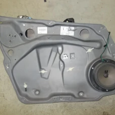 MEHANIZAM STAKLA PREDNJA LIJEVA Mercedes-Benz A-Klasse 2005 150 A1697200779