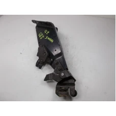 NOSAČ ZADNJA DESNA Mazda Mazda5 2006 2.0