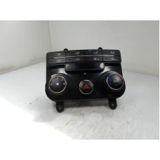 PREKIDAČ GRIJANJA Hyundai i30 2010 1.4 972502L1504X