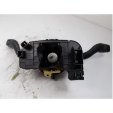 RUČICA POD VOLANOM Audi A4, S4 2004 1.9TDI 8e0953549s