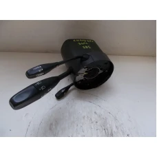 RUČICA POD VOLANOM Chrysler 300C 2007 3.0 01311205