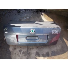 VRATA KOMPLET PRTLJAŽNA Škoda Superb 2006 2.5 TDI AUT. 3U5827025G