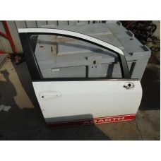 VRATA PREDNJA DESNA Fiat Grande Punto 2005 1.9JTD