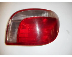 ŠTOP SVIJETLO DESNA Toyota Yaris 2002 1.0