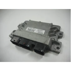 RAČUNALNIK MOTORA Renault TWINGO 2013 1.2 16V 8201076690