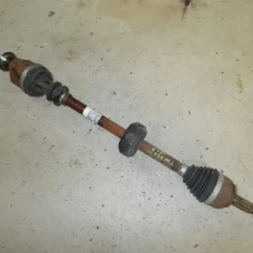 POLUOSOVINA PREDNJA DESNA Renault TWINGO 2013 1.2 16V 8200684084