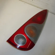 ŠTOP SVIJETLO DESNA Toyota Yaris 2001 VERSO 1.3