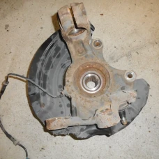 GLAVČINA SA LEŽAJEM PREDNJA DESNA BMW 3 2008 320D TOURING XDRIVE AUT. 31216768996 31206768993