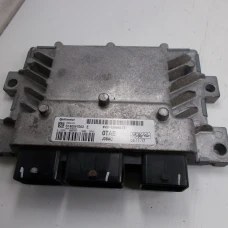 RAČUNALNIK MOTORA Ford Fiesta 2009 1.4 8V2112A650TE