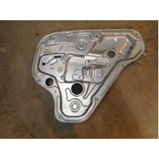 MEHANIZAM STAKLA ZADNJA DESNA Hyundai i30 2009 1.6CRDI SW