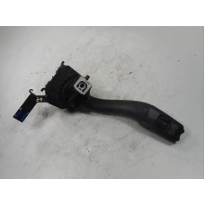 RUČICA POD VOLANOM Audi A3, S3 2006 2.0FSI