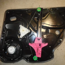 MEHANIZAM STAKLA ZADAJ LIJEVA Volkswagen Passat 2012 2.0TDI AUT. 3AA839755