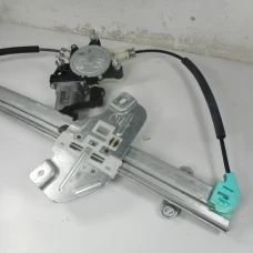 MEHANIZAM STAKLA PREDNJI DESNI Kia Rio 2015 1.2 824021W010