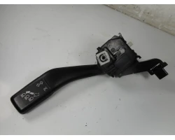 RUČICA POD VOLANOM Volkswagen Golf 2008 2.0 TDI VI. 1K0953513E