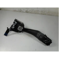 RUČICA POD VOLANOM Volkswagen Golf 2008 2.0 TDI VI. 1K0953519J