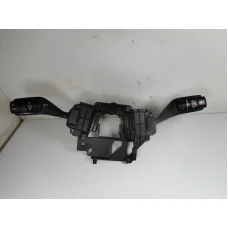 RUČICA POD VOLANOM Ford Focus 2008 1.6