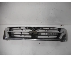 UKRASNA MASKA Mitsubishi Pajero, Montero 2001 3.2