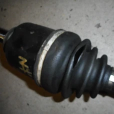 POLUOSOVINA PREDNJA DESNA Peugeot 4007 2009 2.2 HDI
