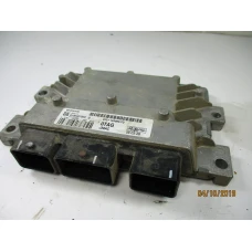 RAČUNALNIK MOTORA Ford Fiesta 2009 1.4 8V21-12A650-TG