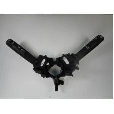 RUČICA POD VOLANOM Opel Astra 2013 1.6