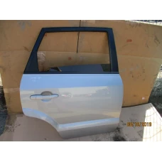 VRATA ZADNJA DESNA Hyundai Tucson 2009 2.0 2WD 770042E020