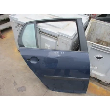 VRATA ZADNJA DESNA Volkswagen Golf 2004 1.9TDI