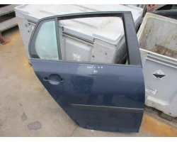 VRATA ZADNJA DESNA Volkswagen Golf 2004 1.9TDI