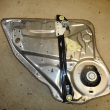 MEHANIZAM STAKLA ZADNJA DESNA Mercedes-Benz C-Klasse 2008 220D W204 aut.