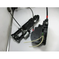 MEHANIZAM ZAKLJUČAVANJA PREDNJA DESNA Nissan Note 2007 1.4