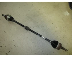 POLUOSOVINA PREDNJA DESNA Opel Astra 2013 1.6 13335141