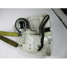 MEHANIZAM ZAKLJUČAVANJA ZADAJ DESNA Mazda Mazda2 2008 1.4